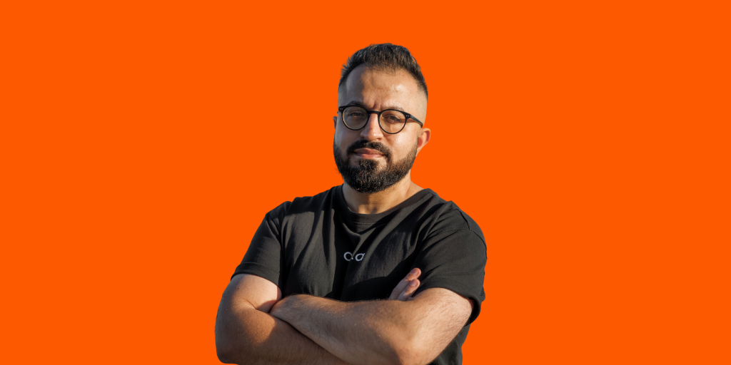 Sohrab Hosseini discusses governing prompts as business logic, managing agent lifecycles, production cost risk, and enterprise AI control.