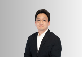 Chuck Lee, Head of Business Division at ESTsoft