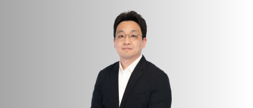 Chuck Lee, Head of Business Division at ESTsoft