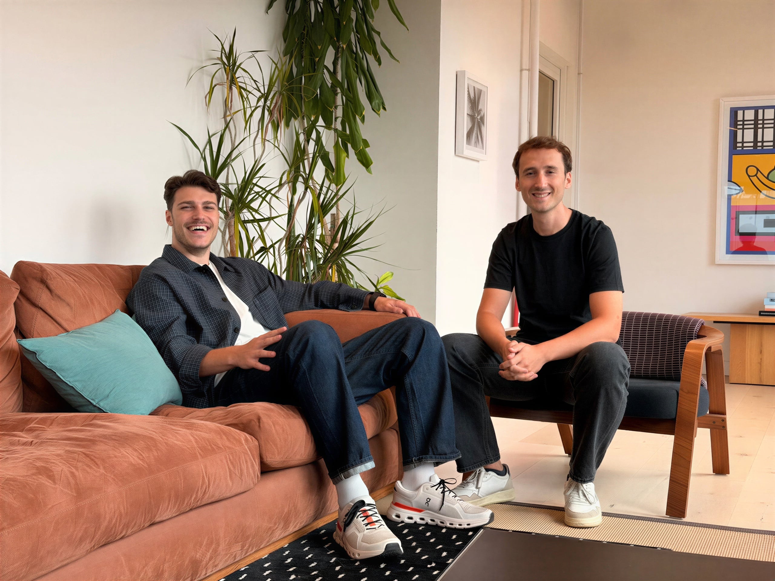 Riccardo Russo and Edvaldo Gjonikaj, Founders of TextYess.